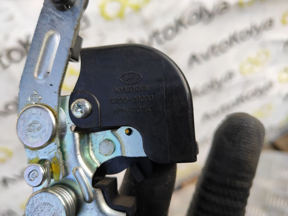 Замок кришки багажника Hyundai Santa Fe 2010-2012 (81230-2B000) Ковель - изображение 1