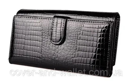 Женский лаковый кошелек с блоком для карточек черного цвета ST Leather Киев