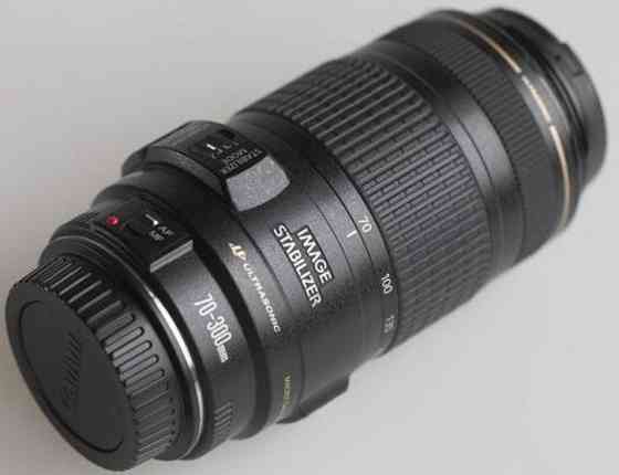Зум об'єктив Canon 70-300mm f4-5.6 IS USM. Київ