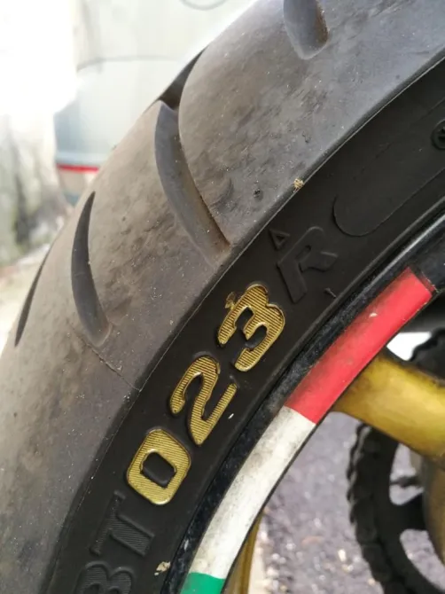 Маркер для шин авто или мотоцикла Кофейный. Київ - фото 2