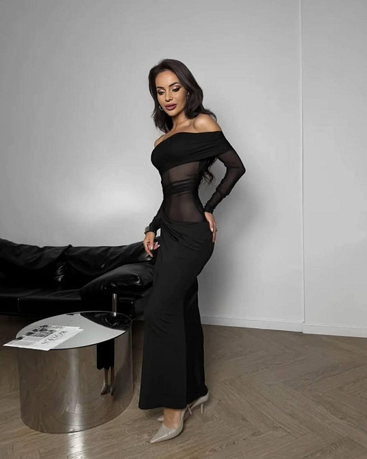 Женское элегантное привлекательное макси-платье с открытыми плечами 44/46 Одесса - изображение 4