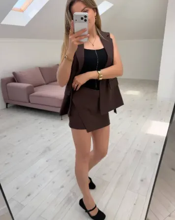 Жіночий костюм з жилетом і шортами-спідницею | стильний комплект Одеса