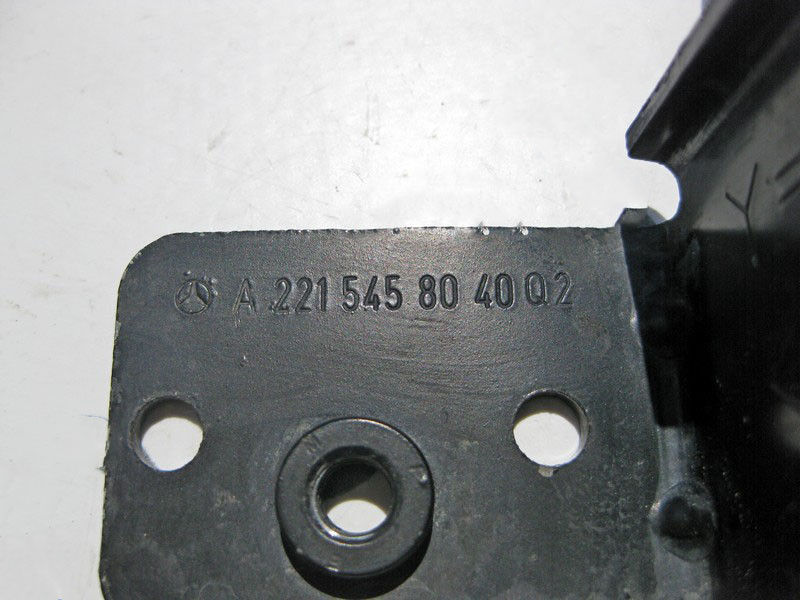 Mercedes-Benz  A2215458040 Кронштейн датчика удару на підсилювачі переднього бампера S-Class W221 Одеса - фото 3