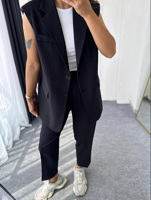 Жіночий базовий костюм-штани: жилет і штани креп костюмка Чорний, 50/52 Одеса - фото 1