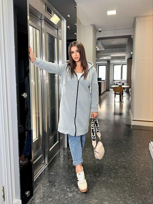 Жіноча тепла подовжена толстовка Oversize на блискавці тринитка на флісі Сірий, 48/52 Одеса - фото 5