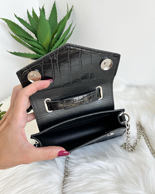 Сумочка клатч жіноча молодіжна яскрава через плече сумка Крохатушка одяг Київ - фото 4