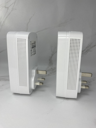 Б/В Комплект гігабітних адаптерів TP-Link Powerline AV1300 з розеткою (TL-PA8030P KIT) Київ