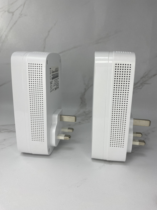 Б/В Комплект гігабітних адаптерів TP-Link Powerline AV1300 з розеткою (TL-PA8030P KIT) Київ - фото 4