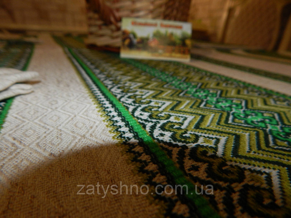Зелена скатертина вишита на подарунок Київ - фото 5