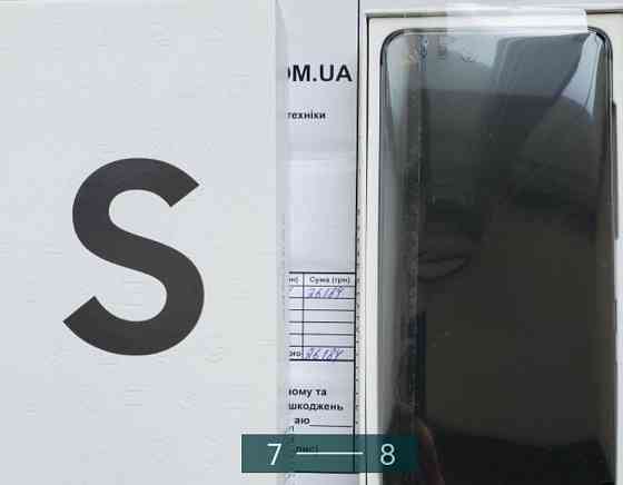 Смартфон Samsung Galaxy S21 8/256Gb. Phanto як новий з магазин! Киев