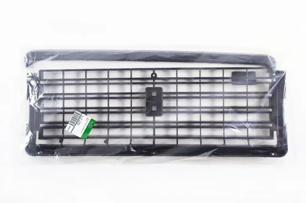 Решетка радиатора 2107 Pegas с молдингом и эмблемой Винница - изображение 3