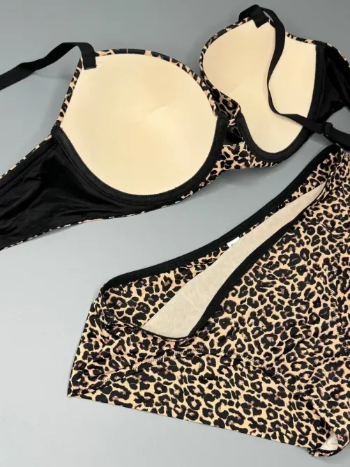 Комплект спідньої білизни: бюстгальтер і труси Balaloum 9440 85B Київ - фото 8