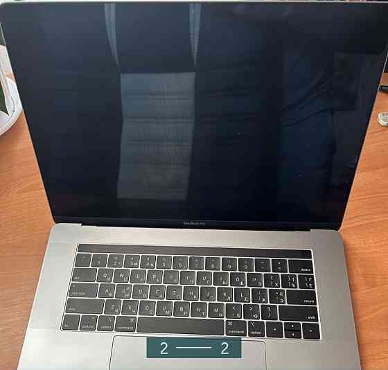 Ноутбук: MacBook Pro (2019) 15.4