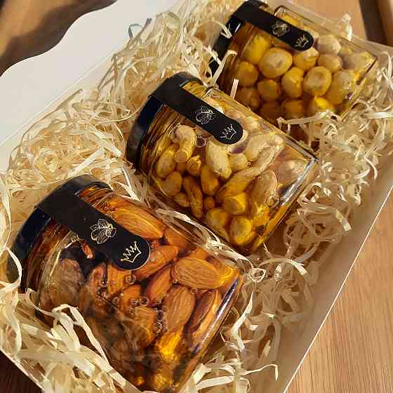 Подарунок дівчині на день народження Царство Меду №60 Одеса