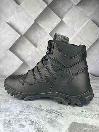 Військові зимові водонепронекні черевики на хутрі Хижак високі прошиті та проклеєні черевики на хутрі WAR Львів