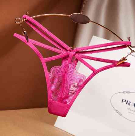 Еротичні стрінги малинові - розмір універсальний (42-44) Київ