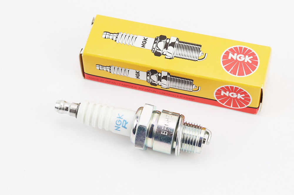 Свічка 2Т BR6HS - M14 L10 Киев - изображение 1