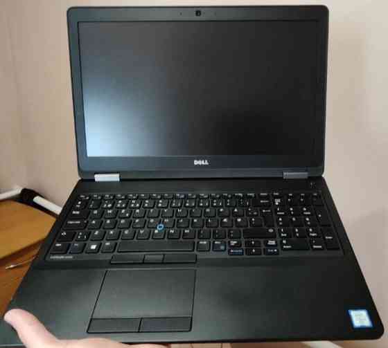 Ноутбук: DELL 5570 15.6 Full HD IPS 8/256Gb. i5-6440HD. Киев