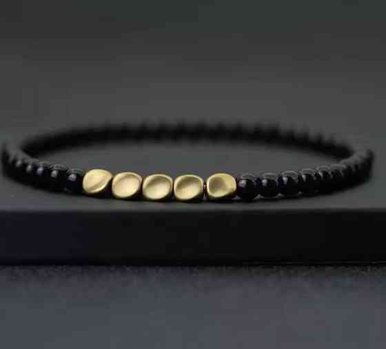 Браслет з натурального обсидіану з мідними намистинами, чоловічий браслет з каменю на резинці Київ