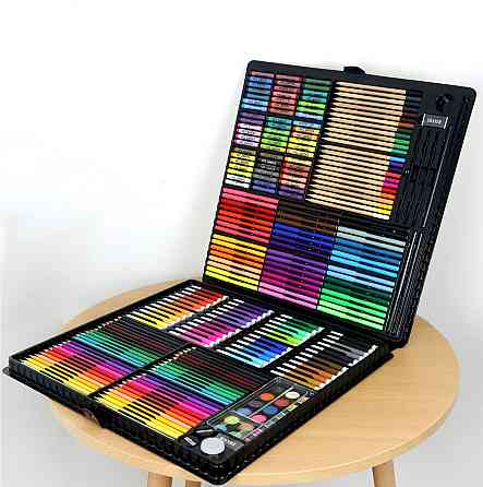 Видеообзор! Большой художественный набор для рисования в чемоданчике Colorful Italy 258 предметов Каменец-Подольский