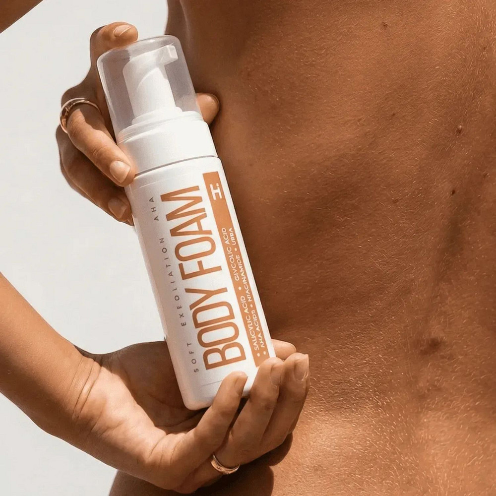 Мʼяка відлущувальна пінка з кислотами для тіла Soft Exfoliation AHA Body Foam Hillary 150 мл Київ - фото 6