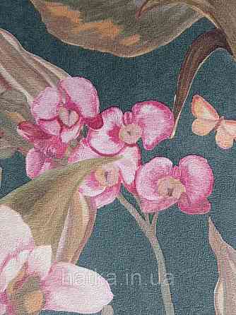 Шпалери вінілові Decoprint Breeze листя метелики квіти орхідеї лілії рожеві коричневі на зеленому 0.53х10 м Київ