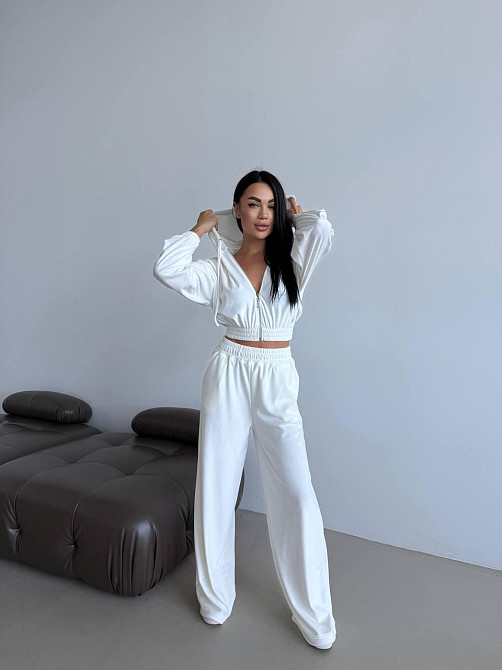 Жіночий прогулянковий оверсайз костюм двійка: кофта і штани турецький велюр Одеса - фото 6