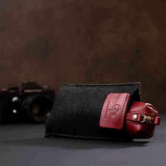 Женская кожаная ключница GRANDE PELLE 11341 Красный Киев