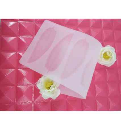 Формочка для шоколада Листья 107 на 227 мм серый Киев