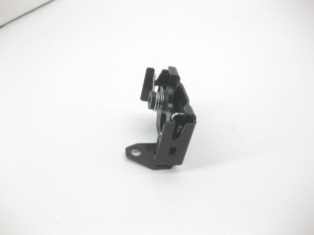 China  A2048800260 Новий замок - фіксатор капота бічний нижній E-Class W212 W213 C238 C-Class W204 W205 CLS C218 ML GLE W166 Одесса - изображение 7