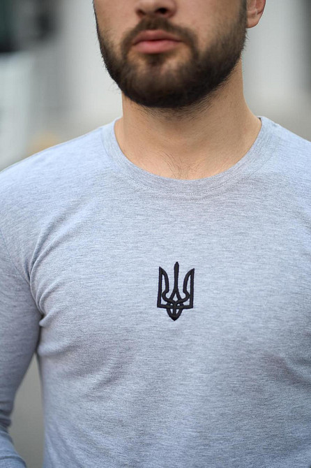 Мужской лонгслив Pulse с Трезубцем реглан однотонный Футболка с длинным рукавом хлопок Кофта приталенная серый Одесса - изображение 9