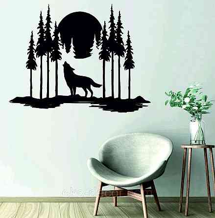 Декоративное настенное Панно «Волк в лесу», Декор на стену 70*53 см, Черный Киев
