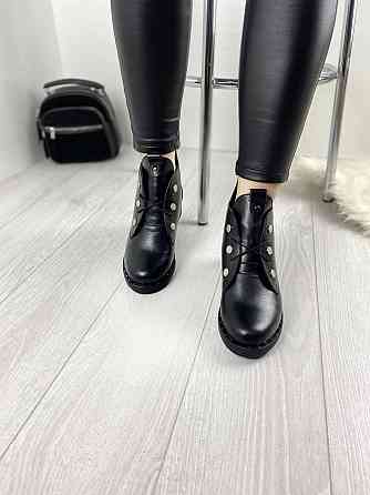Черевики жіночі D and V чорні натуральна шкіра 36р. висота 13см підошва 1см (2190) Коломыя