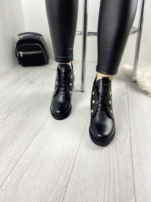 Черевики жіночі D and V чорні натуральна шкіра 36р. висота 13см підошва 1см (2190) Коломыя - изображение 4