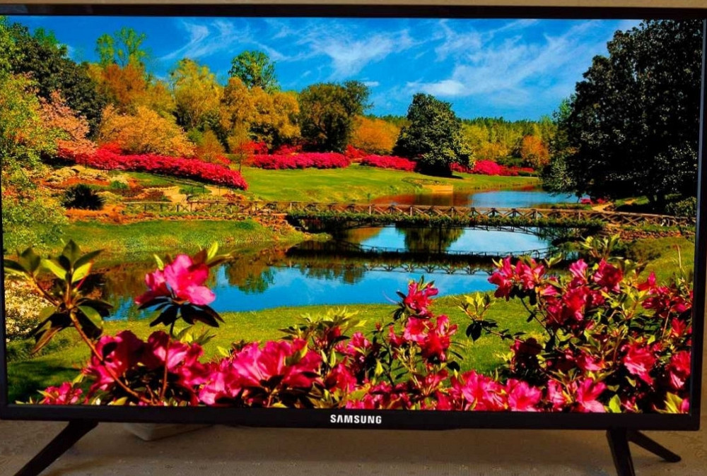 Телевизор: 42