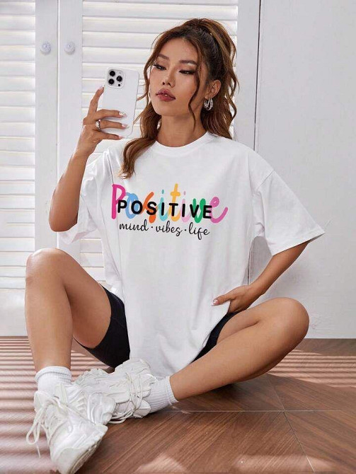 Футболка жіноча з принтом  42 Біла 2664082050 Дніпро - фото 1