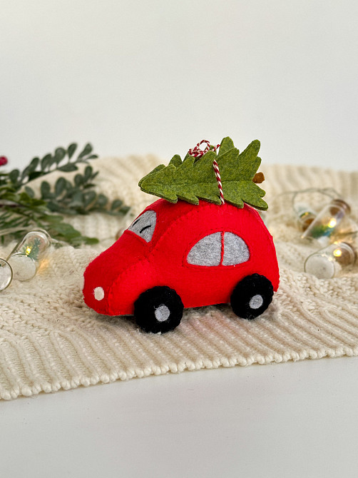 Новогодняя елочная игрушка из фетра ручной работы Машинка с елкой 11 см Киев - изображение 7