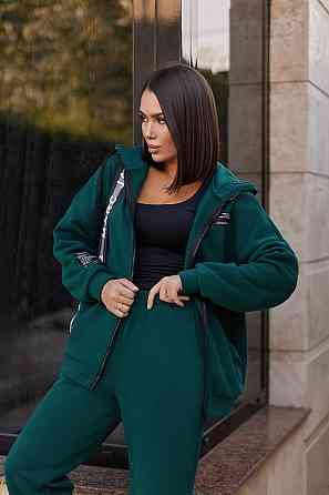 Женский спортивный костюм c нашивками Walker батал 50-52, Темно-зеленый Киев