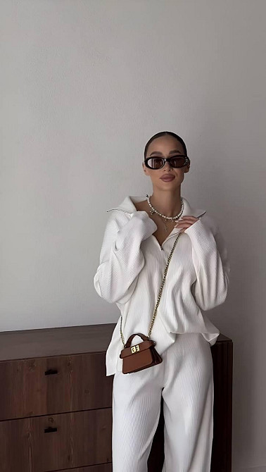 Женский элегантный костюм из ангорового рубчика Одесса - изображение 3