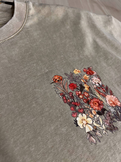 Футболка жіноча A-N 27005 тай-дай варена з квітковим принтом на спині, бежевий, one size Київ - фото 10