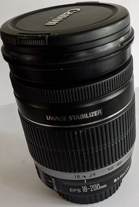 Объектив отличный зум (ультра зум) объектив Canon EF-S 18-200 мм, 1:3.5-5.6 IS Киев - изображение 3