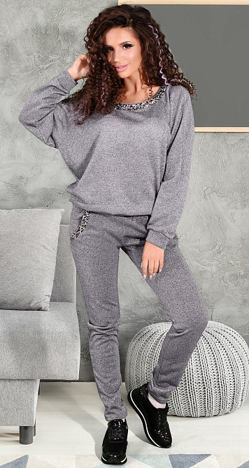 Костюм большого размера  с люрексом (44) Киев - изображение 1