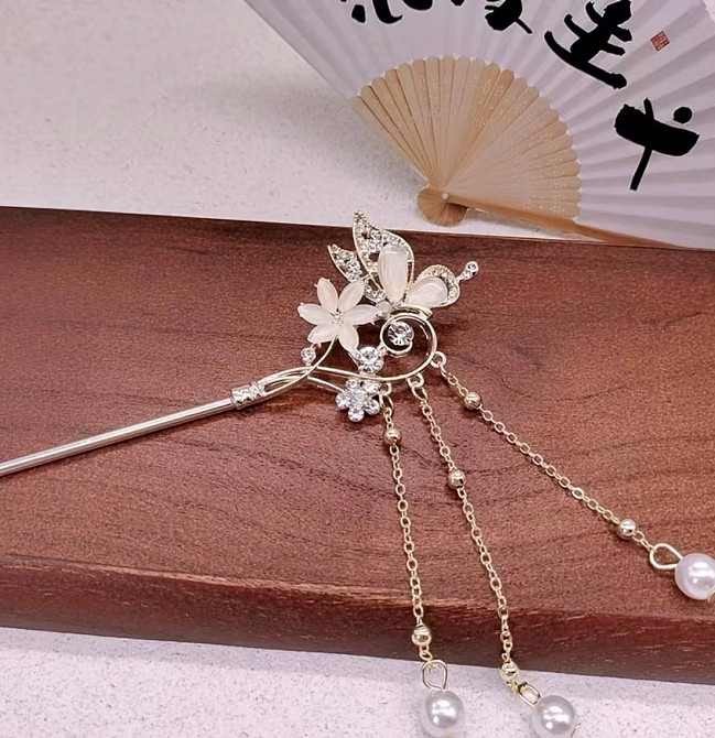 Заколка шпилька для волосся метелик з квіткою та підвісками Київ - фото 3