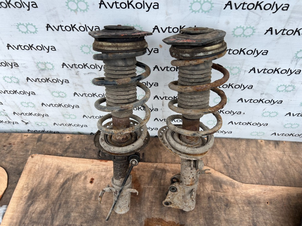 Амортизатор передній (Стійка) Renault Kangoo 2008-2021 Ковель - фото 1