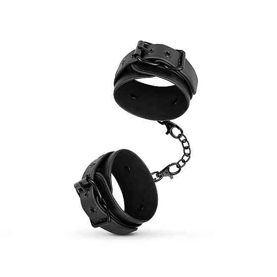 Наручники Bedroom Fantasies: Faux Leather Handcuffs One Size, чорні Sex Aura Київ