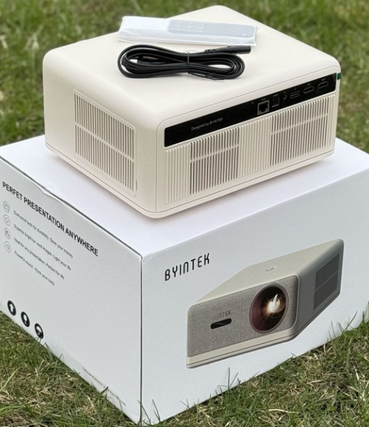 BYINTEK U14 PRO 1500Ansi. Харьков - изображение 2