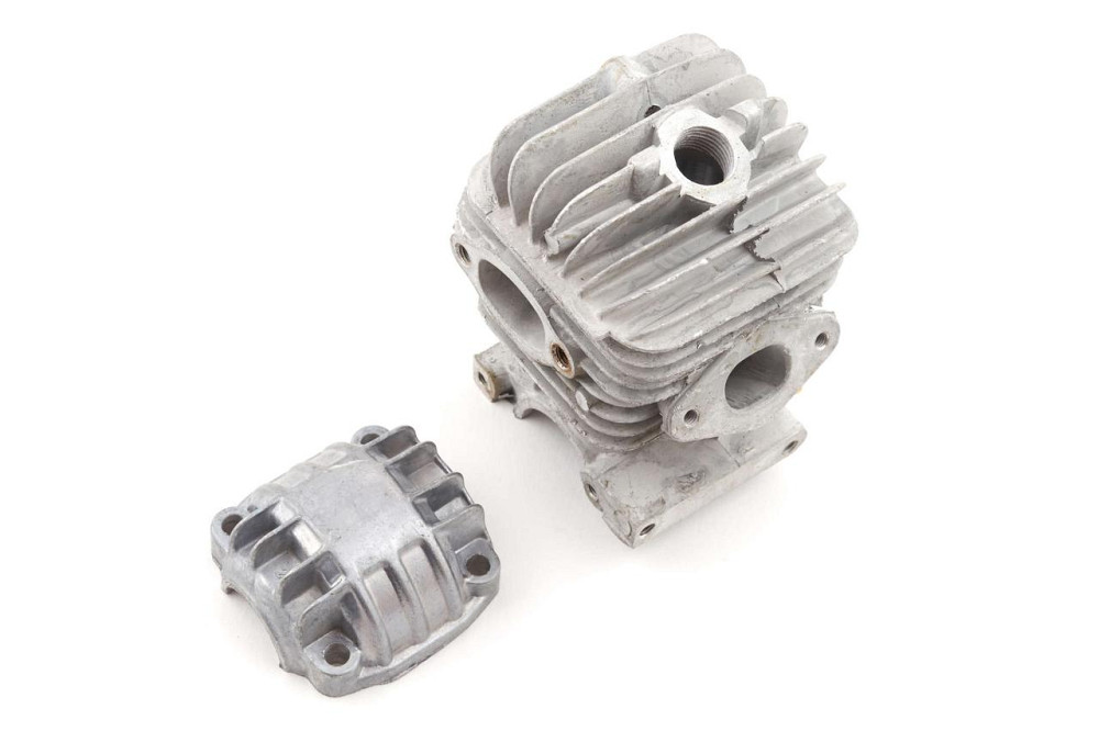 Поршнева бензопила для Goodluck GL 2400 (+піддон, без поршня) Мукачево - фото 1