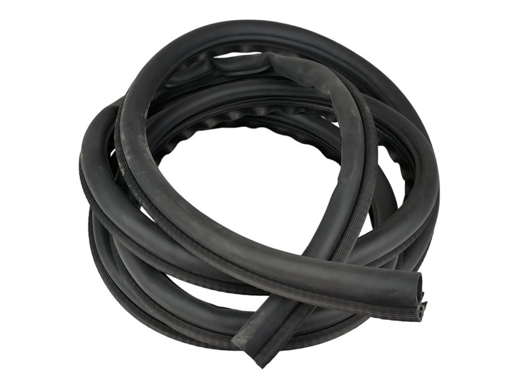 Ущільнювач 2110, 2111, 2112 задньої (3200 мм) двері Мукачево - фото 1