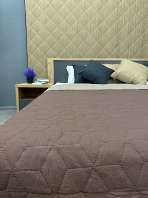 Покрывало двустороннее Decorator Microfiber куб 210х215 см капучино с бежевым (85-135) Киев - изображение 5