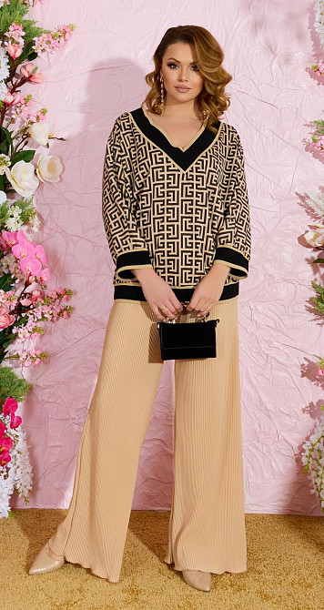 Легкий брючний костюм Київ - фото 1